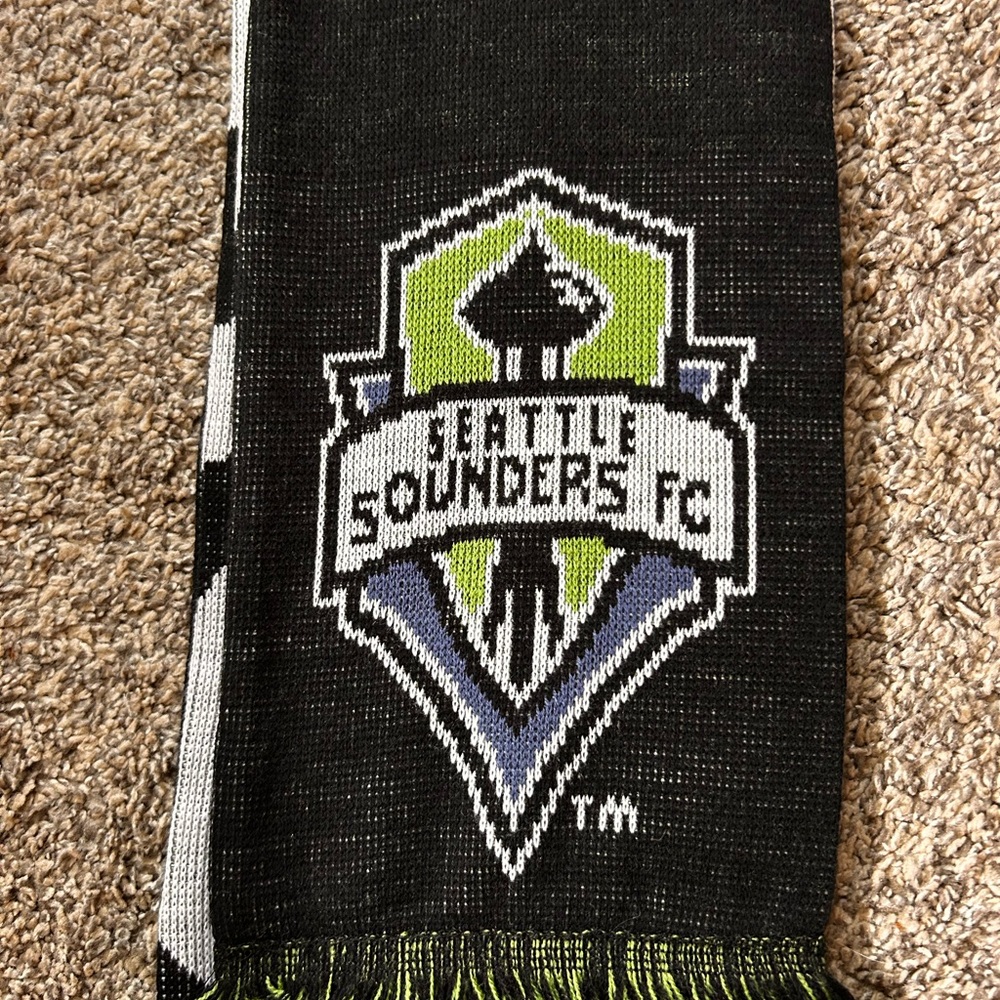 Black and Green Scarf